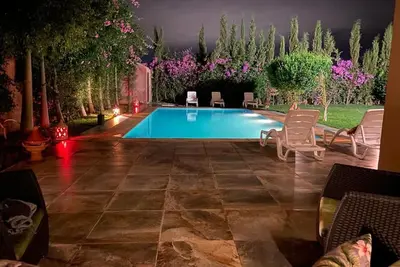 Image de luxury 5-bedroom villa in Marrakech nice swimming pool big garden