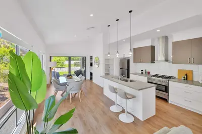 Image de Chic Family Friendly 4br Retreat Near Redcliffe
