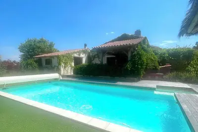 Image de Villa piscine dans campagne aixoise