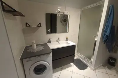 Image de Tranquille avec toute commodités et transports proche