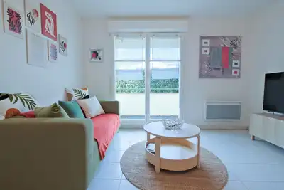 Image de Découvrez \"Lit d'Isle\" votre havre de paix en résidence sécurisée avec parking!