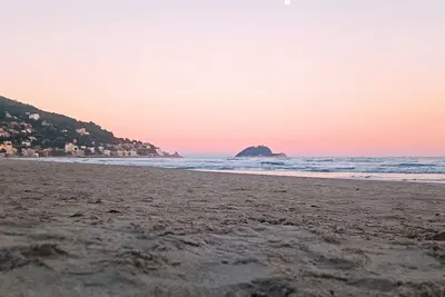 The Pearl in the Sea Alassio - 7 mt from the Sea! ! !