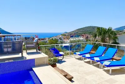 Safir, Ekin 4 Luxury Duplex Penthouse Apartment, Kalkan