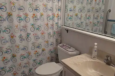 Image de Cool Cape May Cottage with WiFi and Ac. 7 blocks to the beach!