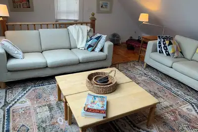 Image de Spacious East End 3 Bedroom Duplex