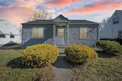 Image de Lovely 2 bedroom 1 bath ranch, fully equipped, work desk, Ac, great location