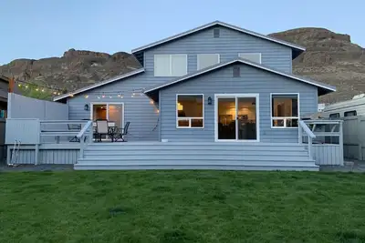 Image de Chukar House of Sunland Estates, 10 minutes from The Gorge