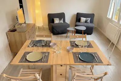 Image de Le Cocon, magnifique studio, jardin et parking privés proche Paris et Disney