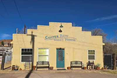 Image de Artsy&Historic 3br+3ba On site parking! No Stairs!