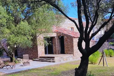 Image de 🏡 Spacieuse villa neuve climatisée – 4 chambres – Calme à 4 km de la mer 🌿