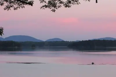 Waterfront loft apartment with Mountain View