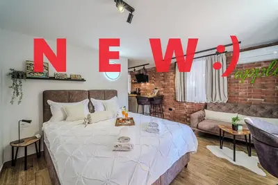 Image de Charming studio in fabulous center of Split with WiFi, Ac, kitchen, netflix. . .