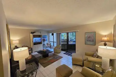 Image de Bay Oaks C-12