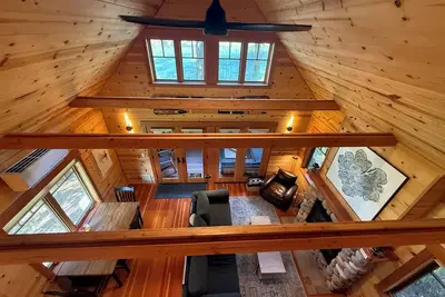 Image de Charming Waterfront Cabin in McKenzie Bridge with WiFi, Ac