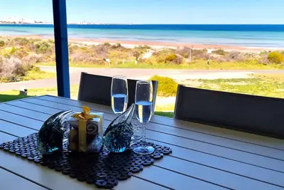 Image de Peaceful 5 star Wallaroo getaway. Magnificent uninterrupted beach views. Sleep 8