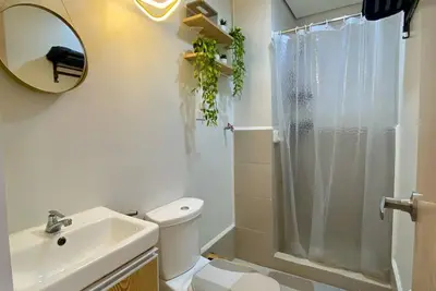 Image de Cozy 1-bedroom condo with WiFi and Ac in enjoyable Marilao Bulacan