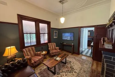 Image de Barbour House - Self Contained BnB\n\nShare\n\nSave