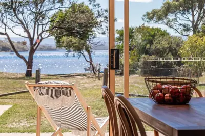 Image de Lobster Pot Cabin, Beachfront Escape - Coles Bay