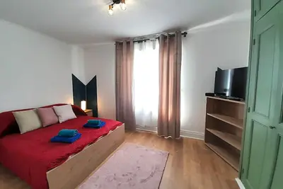 Image de Appart cosy-4 pers-centre ville-jardin-wifi