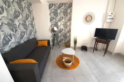 Image de Élégant appartement- wifi- Vatan centre