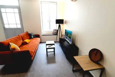 Image de Ecueillé centre -bel appart neuf 2 chambres