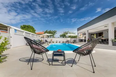 Image de Maison de vacances Barban pour 1 - 8 personnes avec 3 chambres à coucher - Maison de vacances