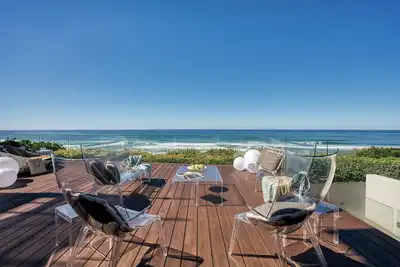 Image de Oceanfront Retreat on Belmore
