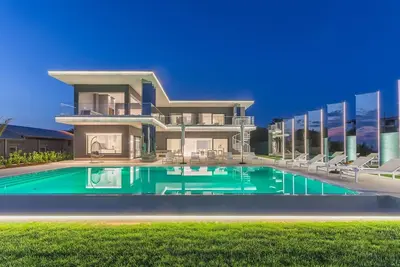 Image de Maison de vacances Poreč pour 1 - 10 personnes avec 5 chambres à coucher - Maison de vacances