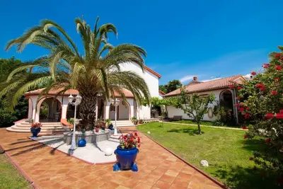 Image de Maison de vacances Poreč pour 1 - 8 personnes avec 4 chambres à coucher - Maison de vacances