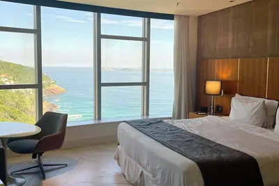 Image de Luxury room with mountain sea view