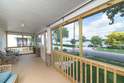 Image de Mississippi Hideaway- Beautiful River Views! Relax & Unwind in this Cozy 3 Bdrm.