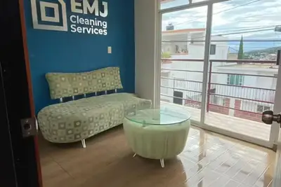Image de Modern Suite in City Center