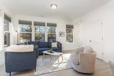 Image de WaFo | Downtown | Walkable | Townhome