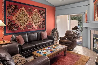 Image de Myrinn – Desert Charm Stay with Hot Tub & Pool