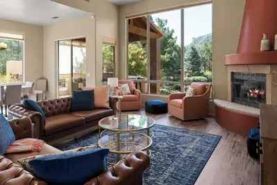 Image de Myrinn– Stunning Red Rock Views w/ Private Hot Tub