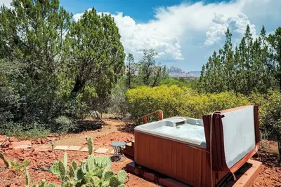 Image de Myrinn – Red Rock Vista | Private Oasis & Hot Tub