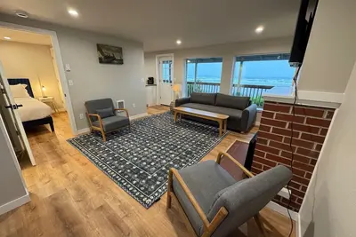 Image de Cape Cod Cottages #6 - Oceanfront Serenity