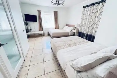 Image de Charming 1-bedroom apartment in Tampa with Ac, WiFi. Near Usf & Moffit Hospital.