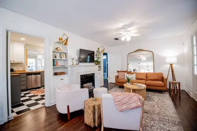 Image de Perfectly Located 3bd in Historic Park Hill
