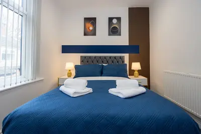 Image de CollegeHouse-FREEParking&HighSpeedWIFI-Modern-Cosy