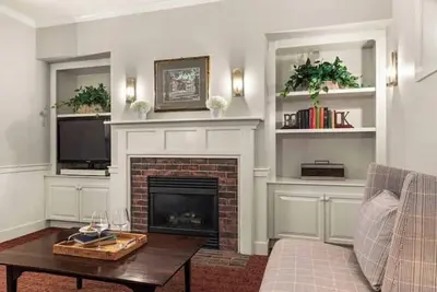 Image de Spruce Apartment