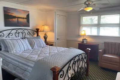 Image de Cottage 1-B: Waterfront cottage, 1 bd 1 bath, Perfect for your next getaway!