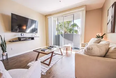 Image de Outstanding 2bdr near Venice Beach - Free Parking!