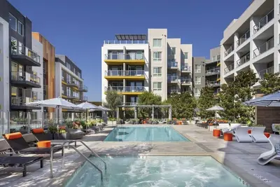 Image de Spacious 2bd 2ba with Huge Balcony, Near Venice