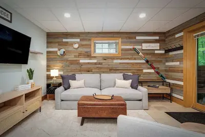 Image de Cozy Boyne Mountain Ski Condo