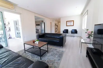 Image de WealthyStays: Olympias 2br Flat Nicosia Centre