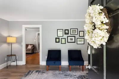 Image de 4br Home - A Walk to Campbell Univ - Pet-Friendly