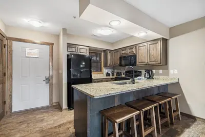 Image de 1 Bdrm, Lake Community Condo near Silver Dollar City! Ticket Deals and Resort Perks