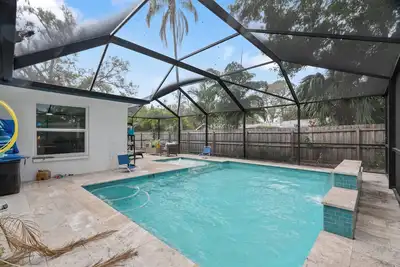 Image de Parkside Paradise - Spacious 4-bedroom house with Ac