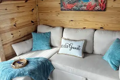 Image de Cozy pet friendly 2-bedroom cabin in tranquil Steinhatchee